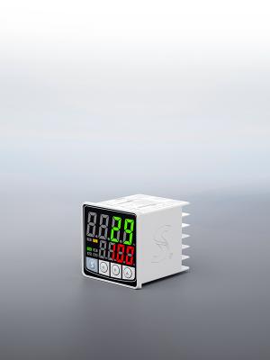 Low cost Output Field Selectable Temperature Controller